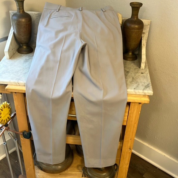 Giorgio Armani Light Gray Fabric Gorgeous Pants Approx Sz 2! - Picture 7 of 12